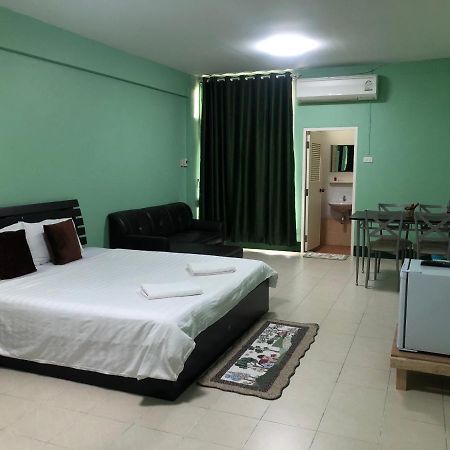 Vk &Residence Kanchanaburi Extérieur photo
