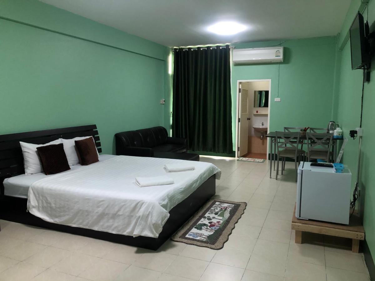 Vk &Residence Kanchanaburi Extérieur photo