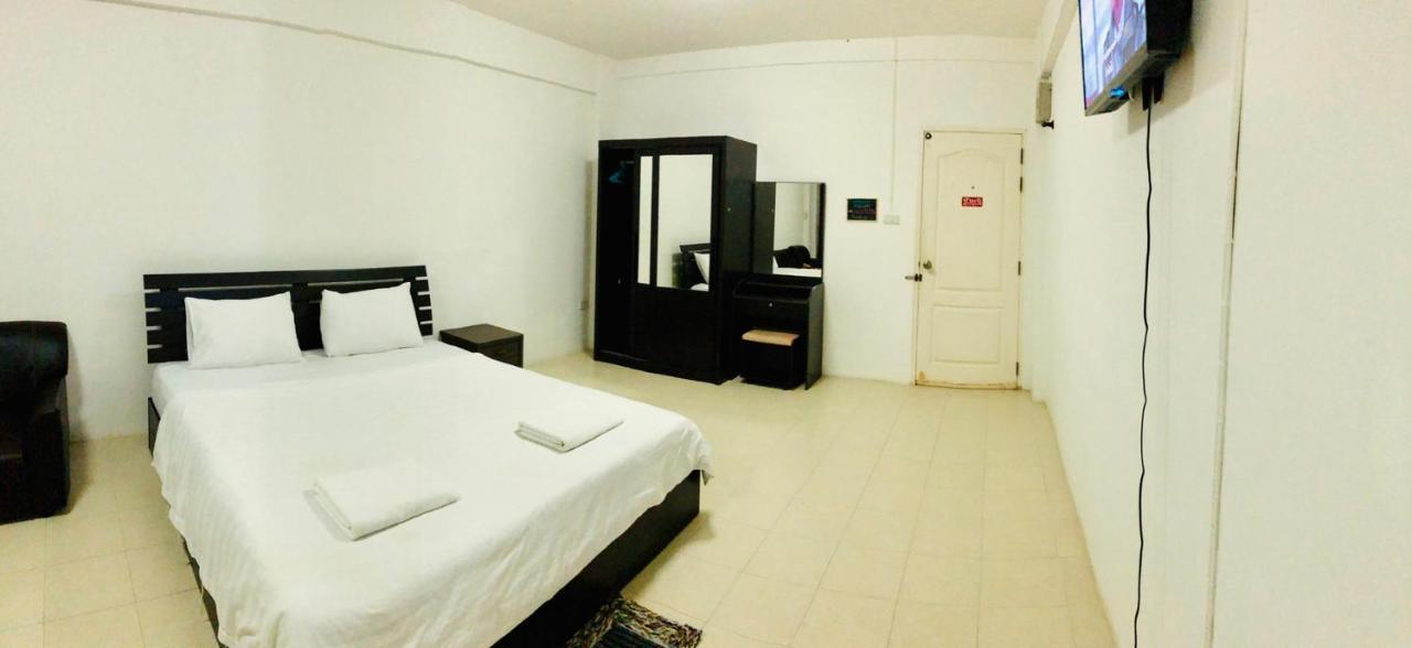 Vk &Residence Kanchanaburi Extérieur photo